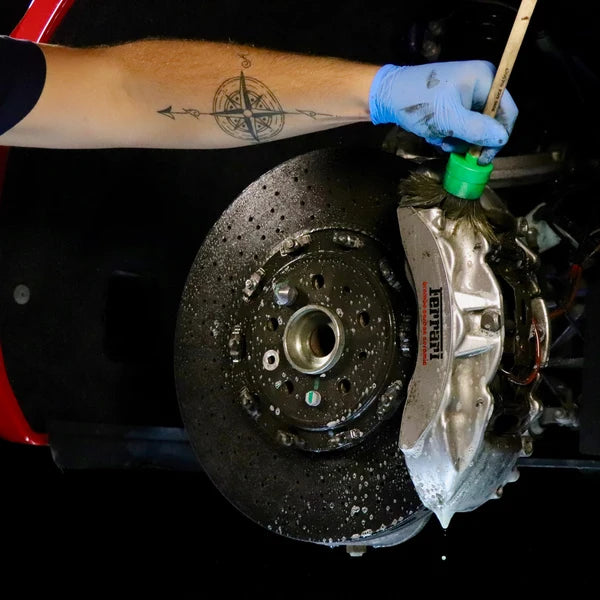 CROMOBRILL 2G - Removes traces of oxidation from metal surfaces