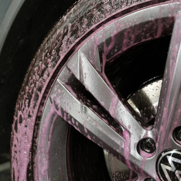 WHEEL FOAM CLEANER - Alkaline wheel cleaner