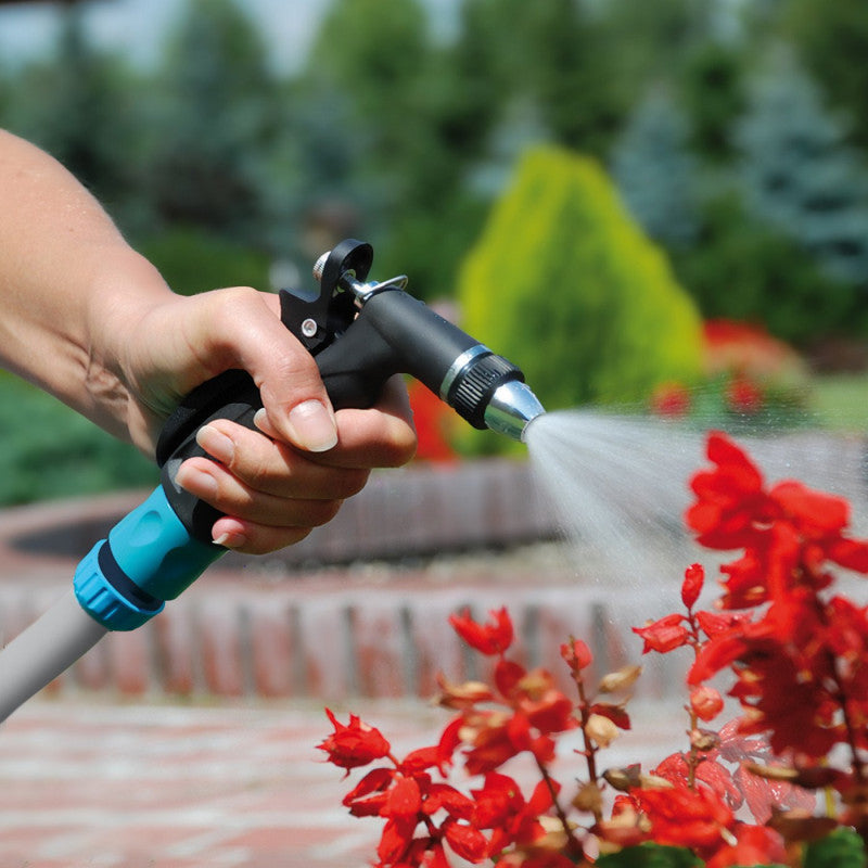 SPRAY GUN GARDEN NOZZLE – en utilisation