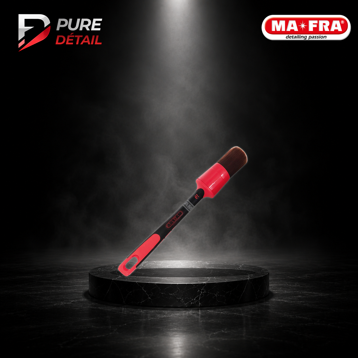 EXTERIOR DETAIL BRUSH