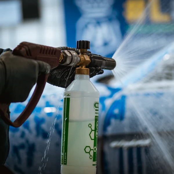 DILUTION BOTTLE - With trigger sprayer