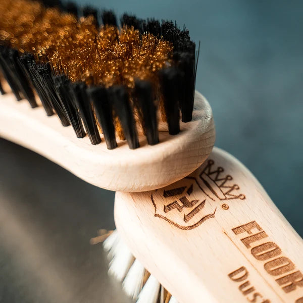 Fabric seat brush