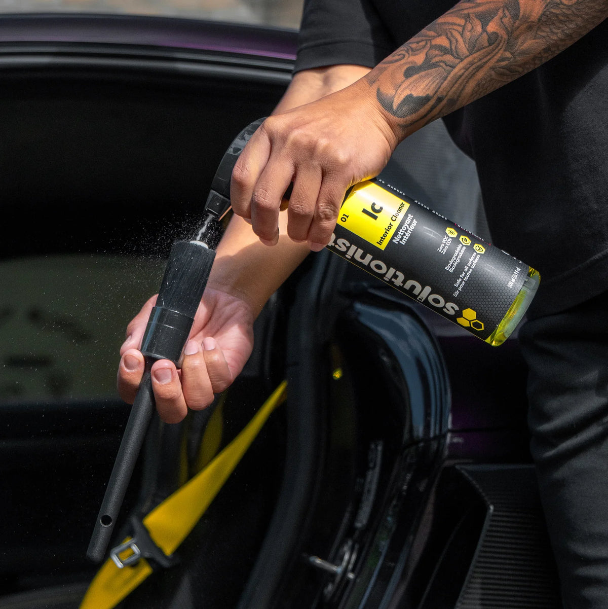 INTERIOR CLEANER - Versatile cleaner